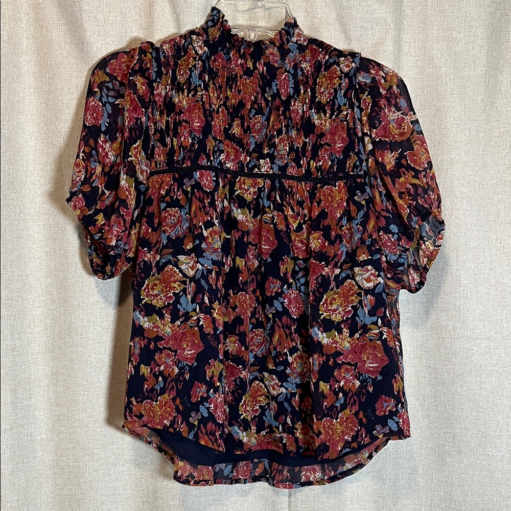 THML Navy Floral Top Size Small